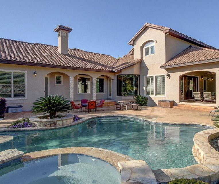 Homes for Sale in Castle Hills With Pools